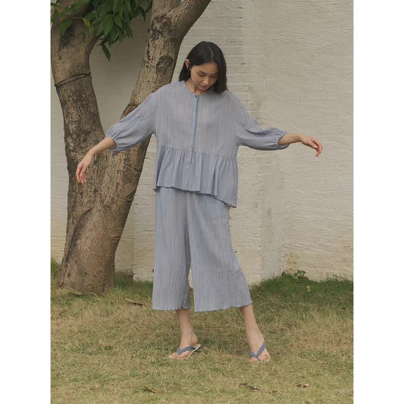 《海城朵朵》朵朵可可 251-004 睡衣女25春夏棉褶皱肌理家居服
