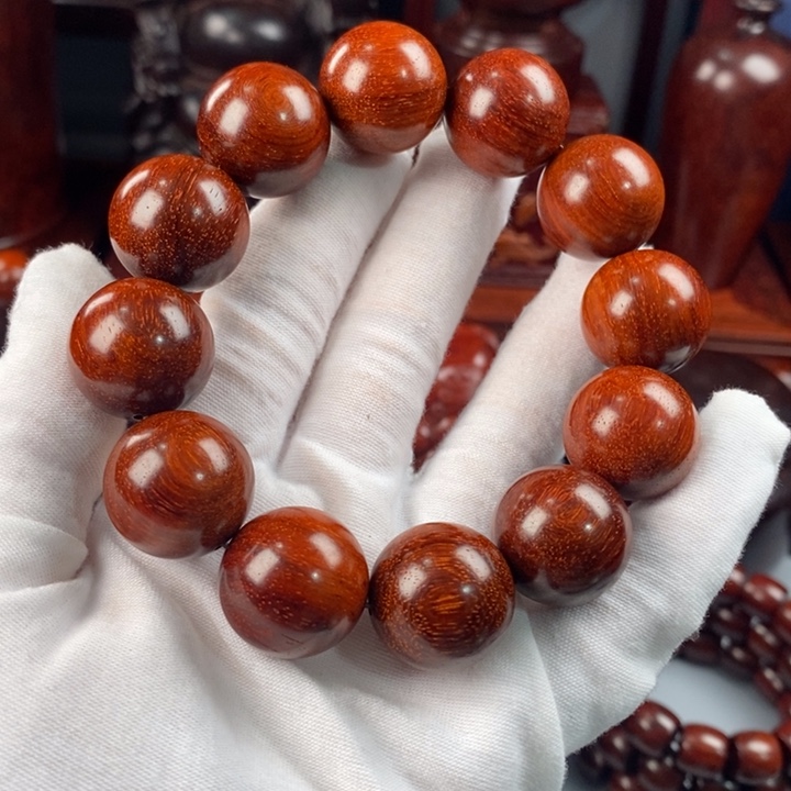 小叶紫檀其他（檀香紫檀）