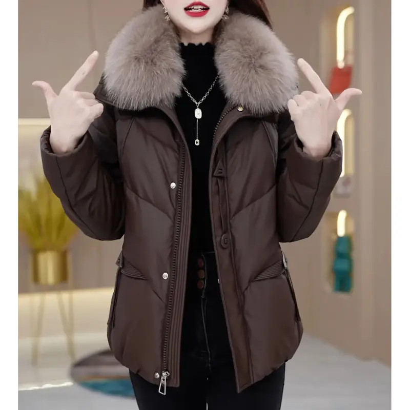 小个子妈妈时尚大毛领保暖皮羽绒棉衣女短款冬季大码加绒加厚外套