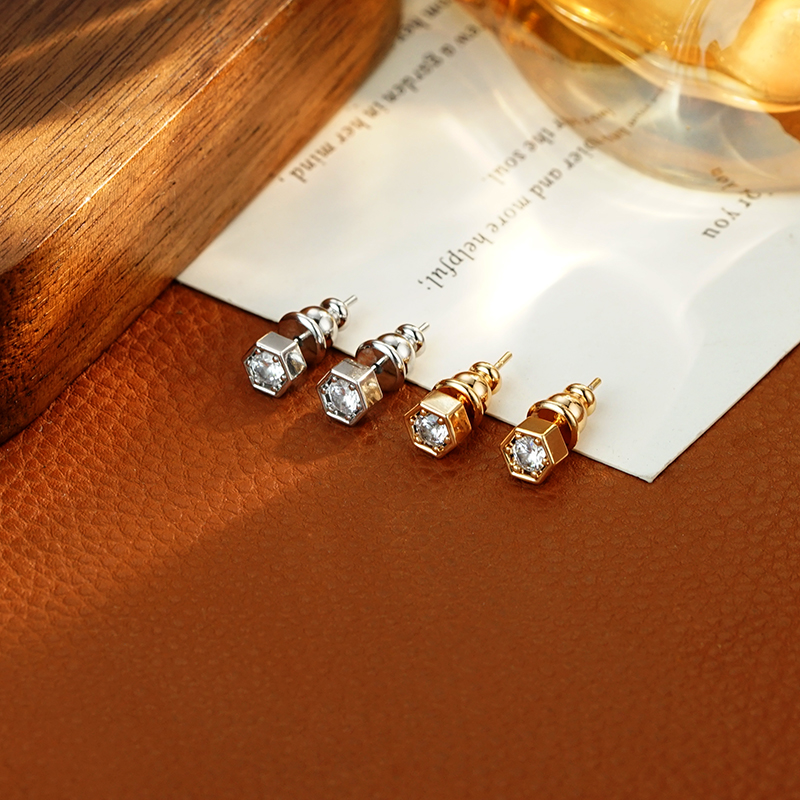 铜合金合成锆石耳饰 5796【简单爱】夏季上新轻奢高级感六边形耳环