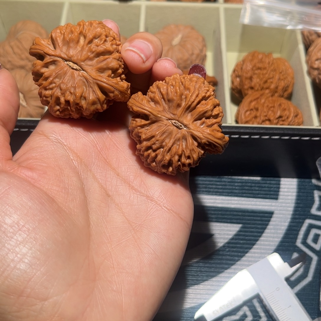 好***德吊坠文玩核桃南疆43