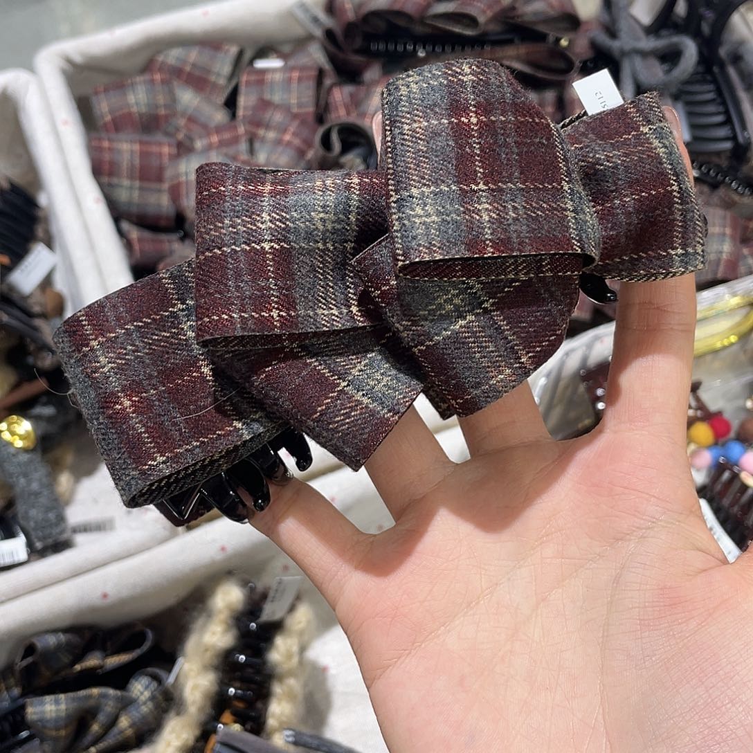 布艺非金属格纹香蕉