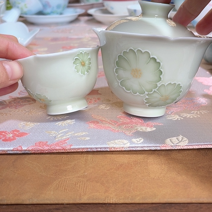 【闪购商品】有田烧菊花盖碗➕花口杯