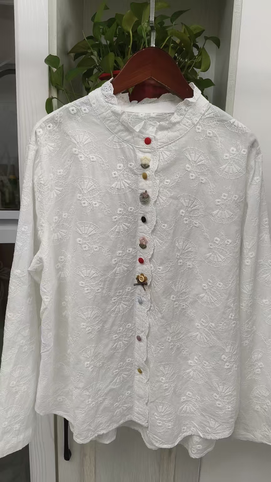 重工刺绣百搭衬衣