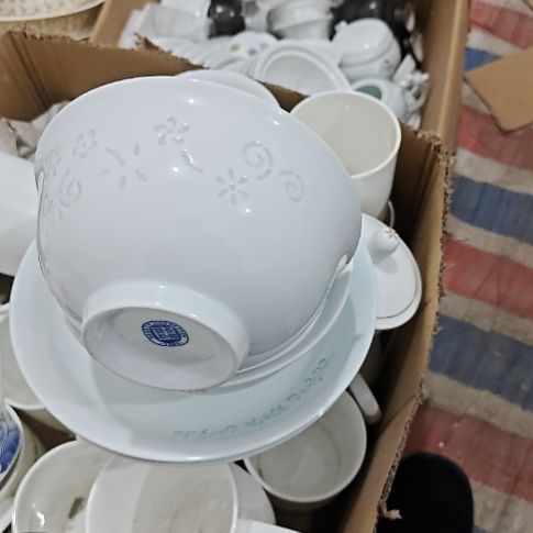 瓷玲珑白色6寸面碗2个微瑕疵