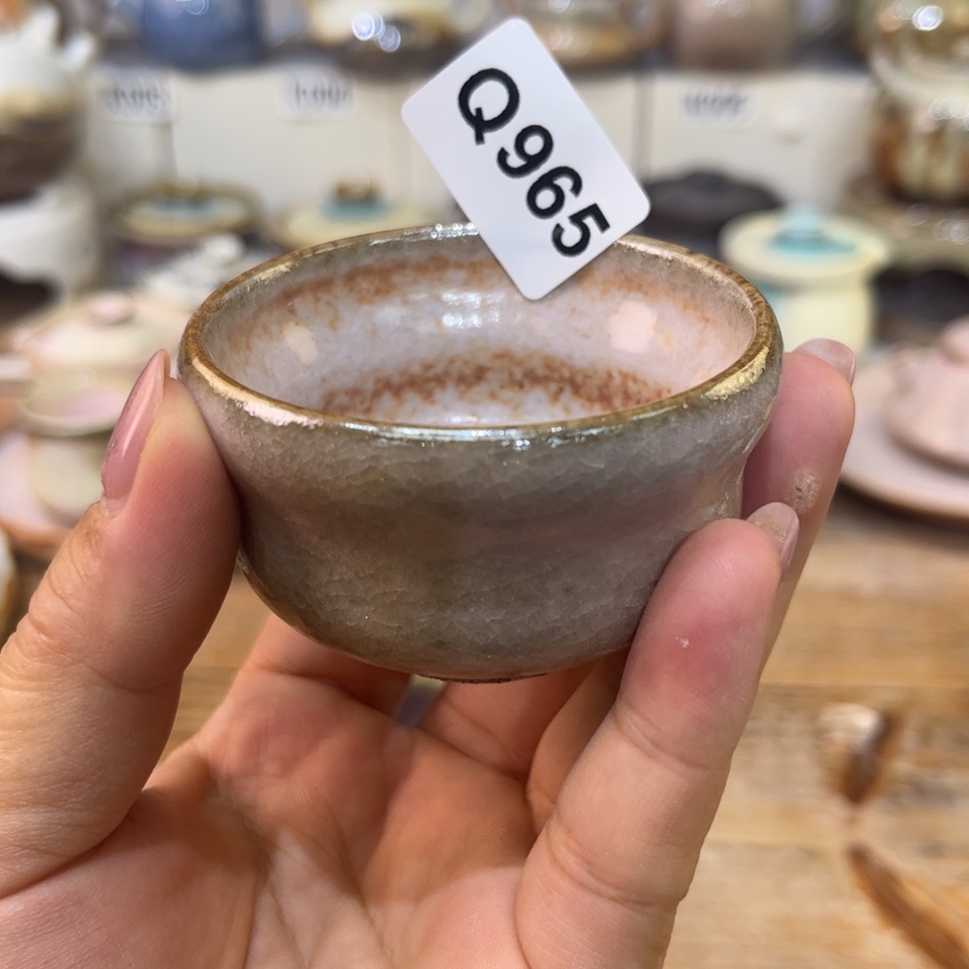 白泥茶杯陶瓷艺术