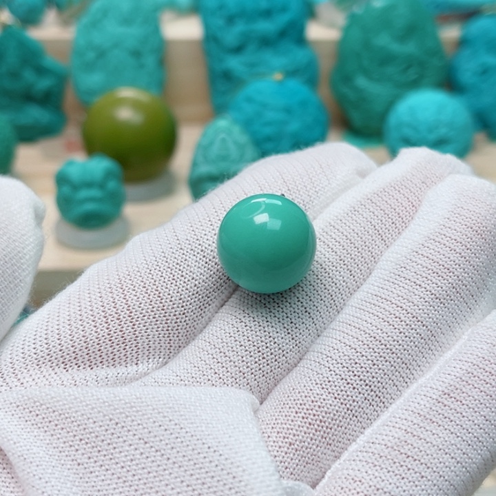 绿松石未镶嵌珠宝