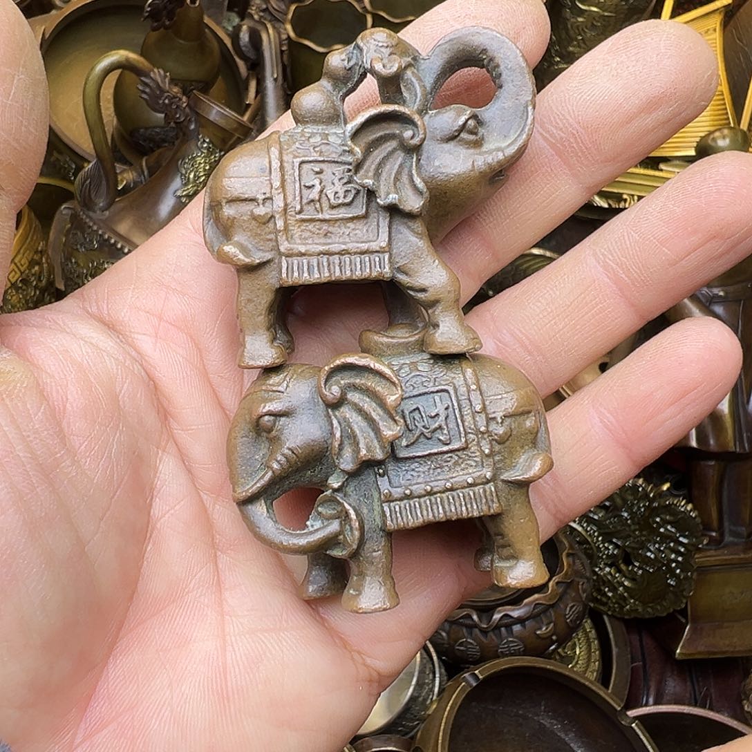 精品铜器，精美文玩