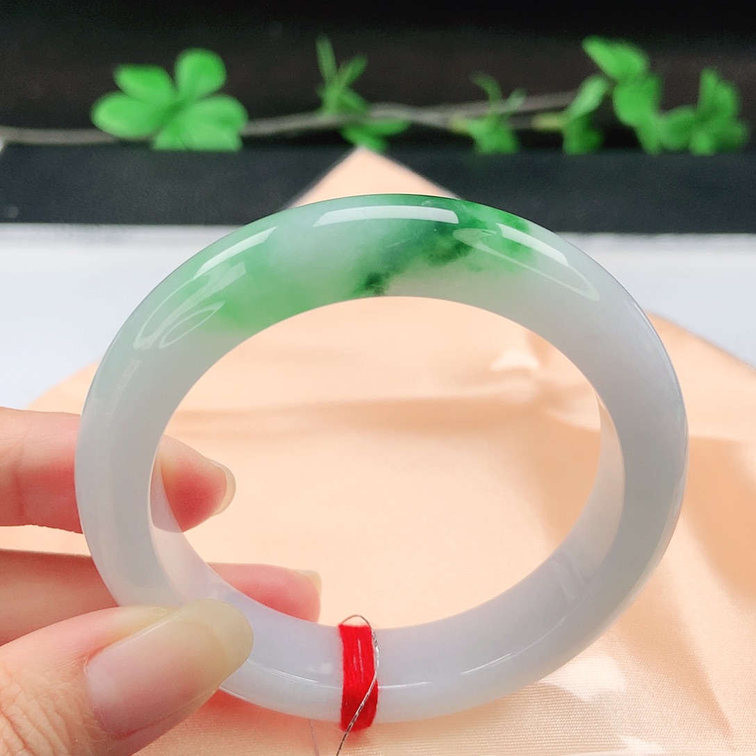 翡翠未镶嵌手镯53圈