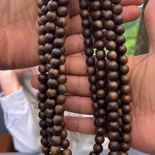 手串沉香蓝宝石高货0.9-48多样性发货1条