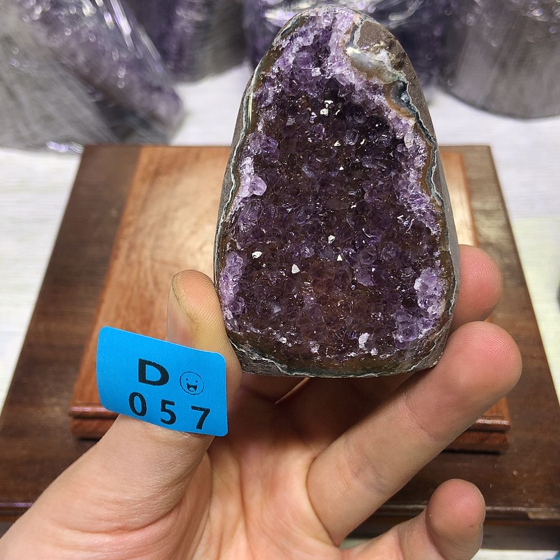 紫晶大型摆件（非配饰）未镶嵌