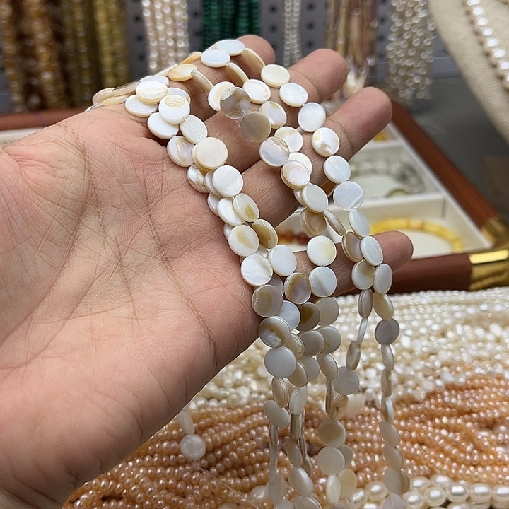 未镶嵌玛瑙/玉髓珠宝半成品2条9mm左右贝壳圆片
