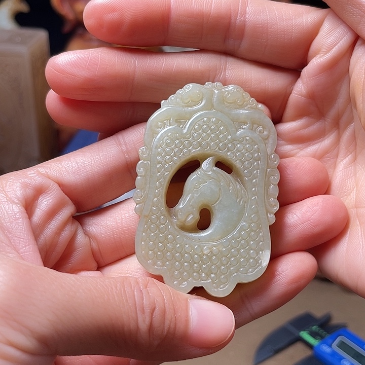 【京凡甄藏】……………….马到成功