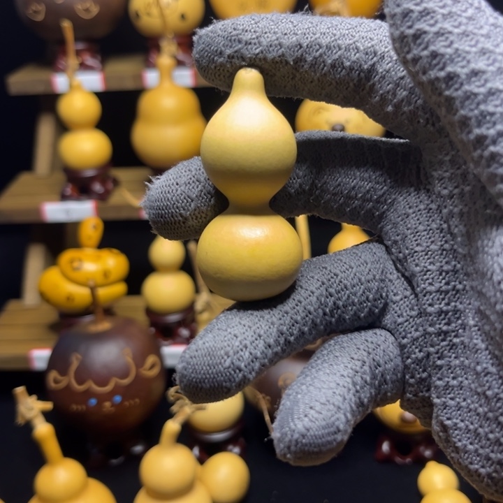 葫芦祝您顺风顺水顺财神