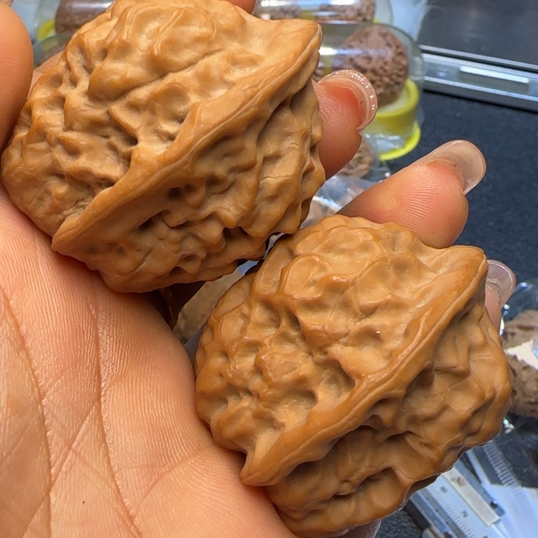 杨***帆吊坠文玩核桃38➕蓟县蛤蟆眼➕打底