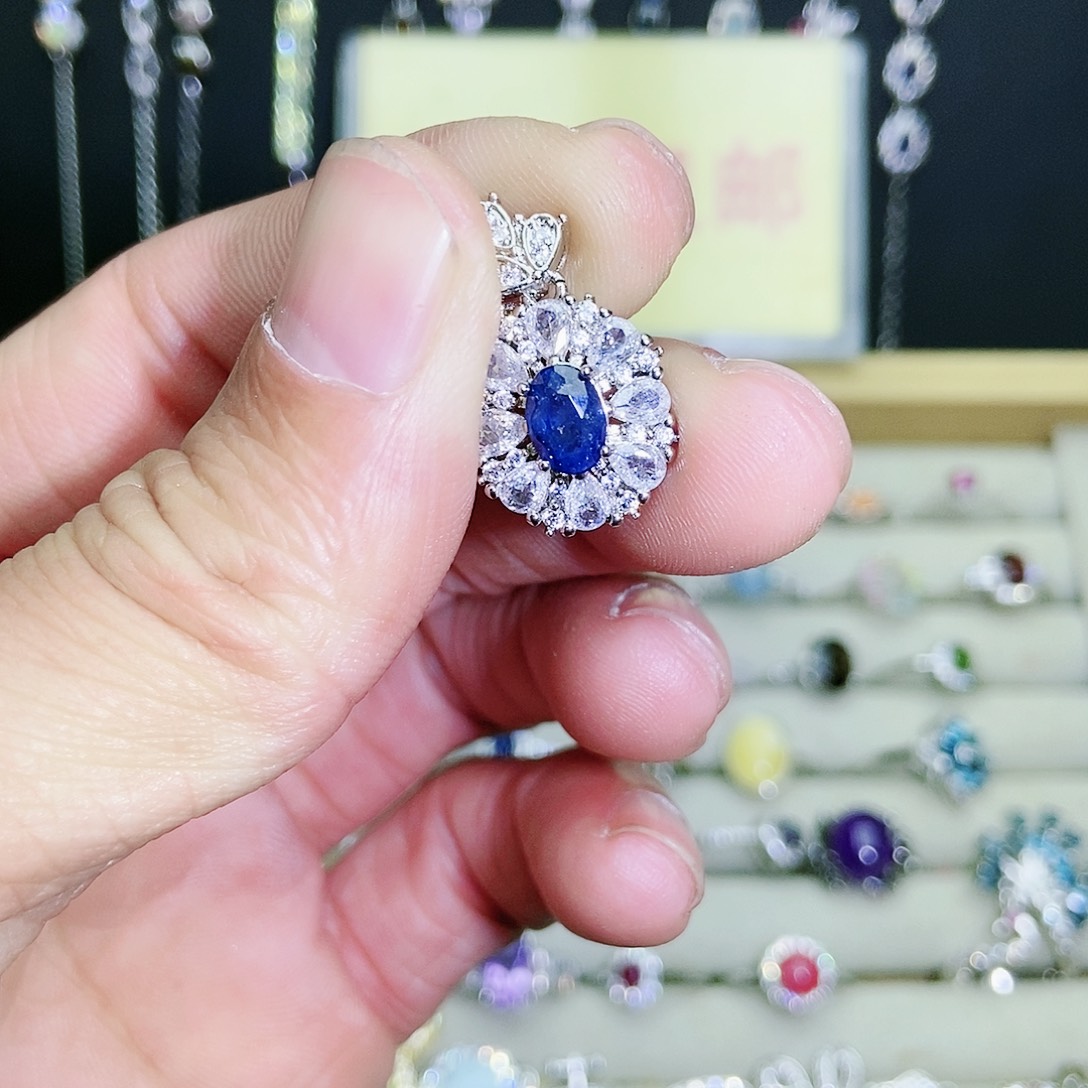 【闪购商品】吊坠(不含链)蓝宝石未镶嵌