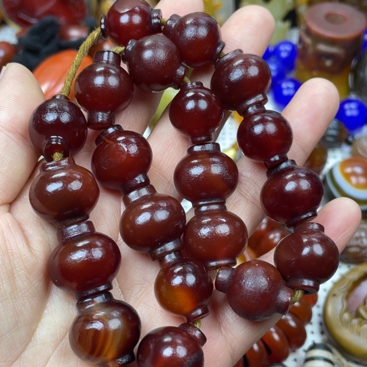 玛瑙/玉髓颈饰未镶嵌