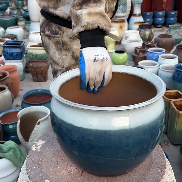 高度21厘米口27厘米