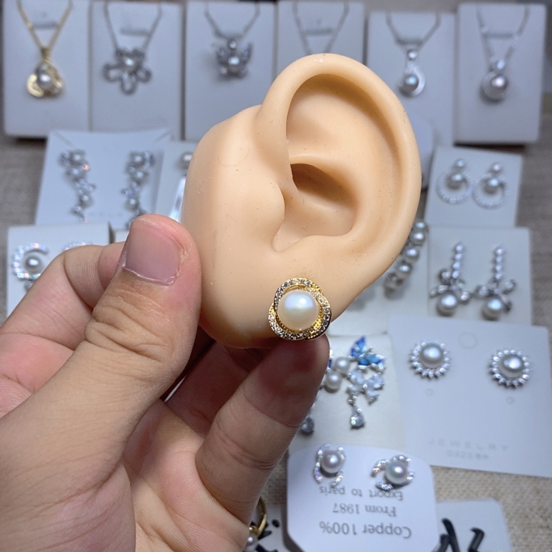 未镶嵌耳饰淡水珍珠