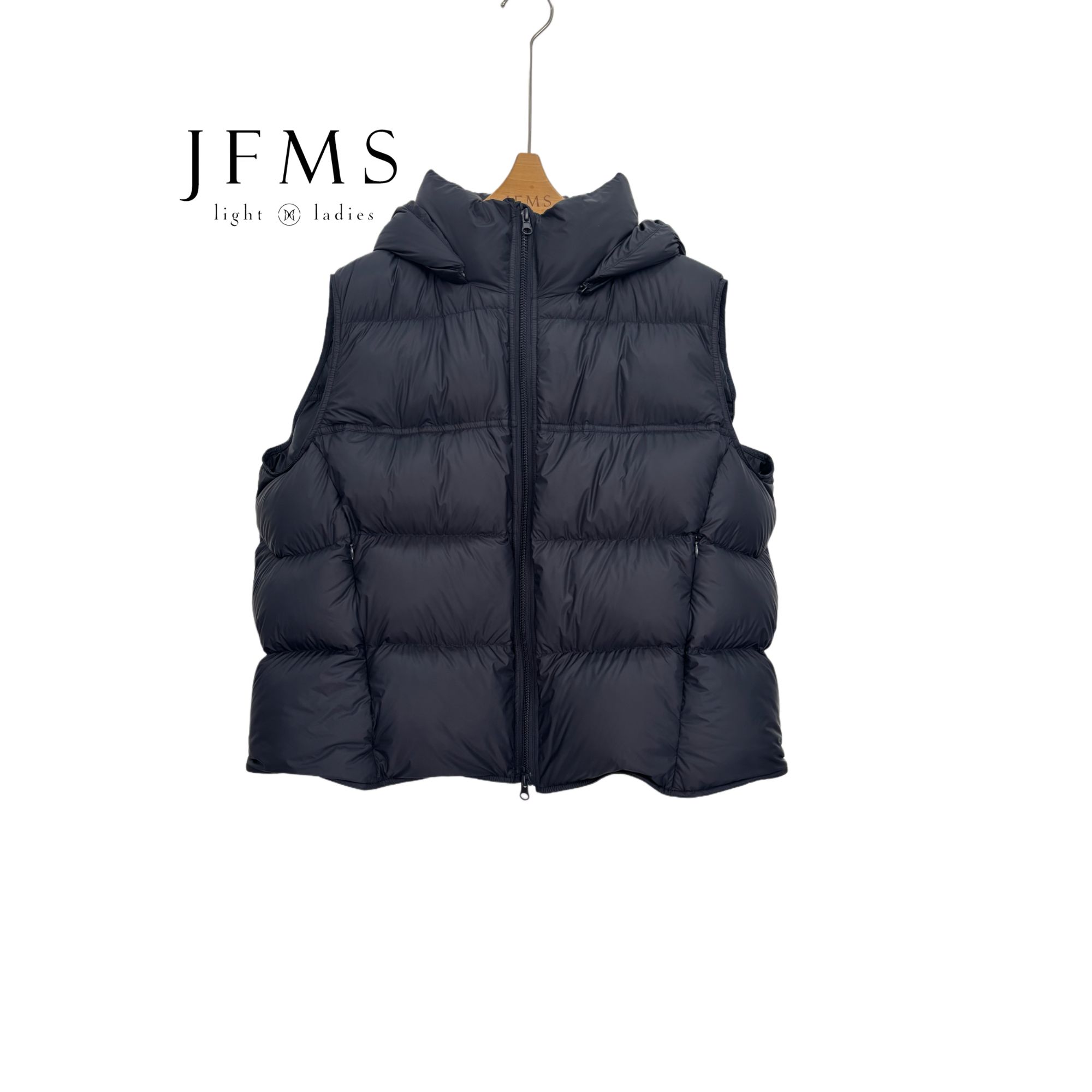 JFMS【新】95白鹅绒泡芙轻盈连帽羽绒休闲时尚短款冬季羽绒外套Y023