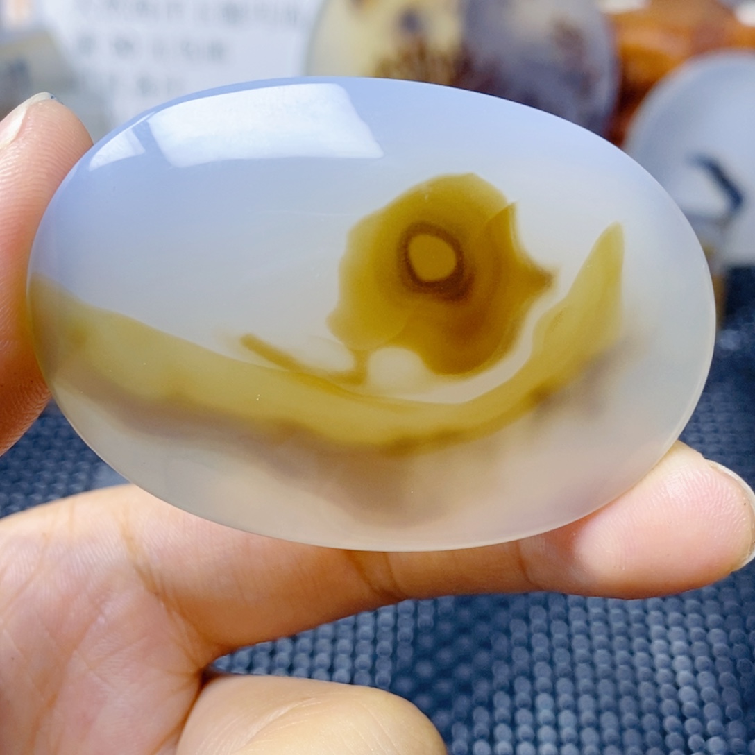 玛瑙/玉髓未镶嵌珠宝奇石