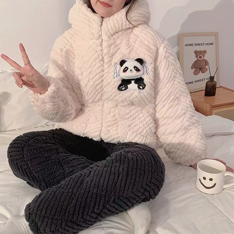 【黑白熊猫】珊瑚绒睡衣女冬季三层夹棉加厚加绒连帽法兰绒家居服