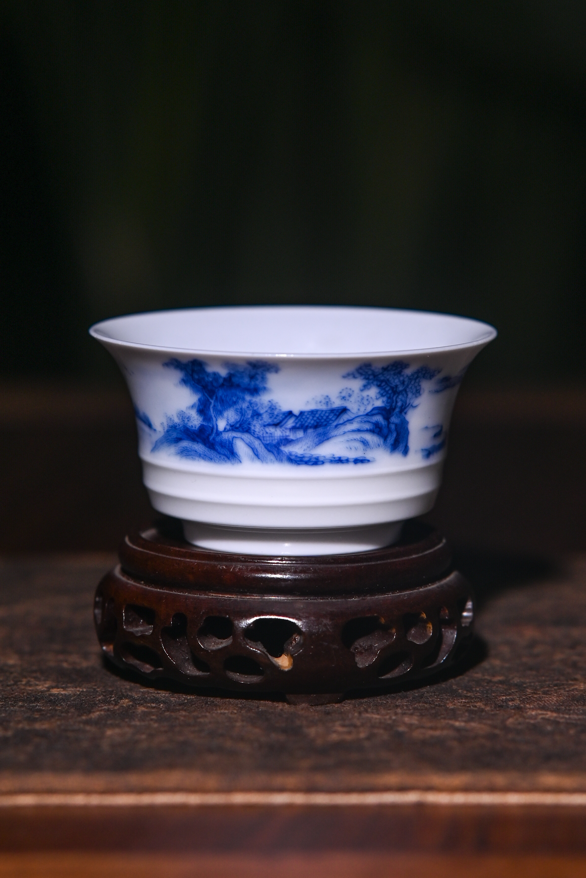景德镇快雪时晴青花山水马蹄杯（双腰线）茶杯
