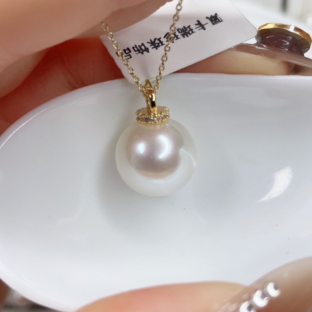 淡水珍珠吊坠(赠链)未镶嵌