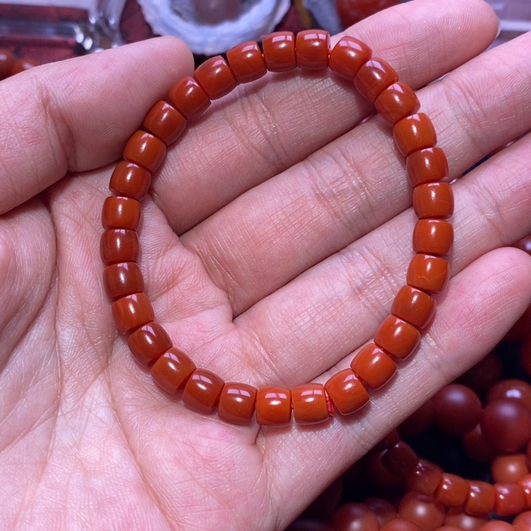 早***觉南红玛瑙未镶嵌手链