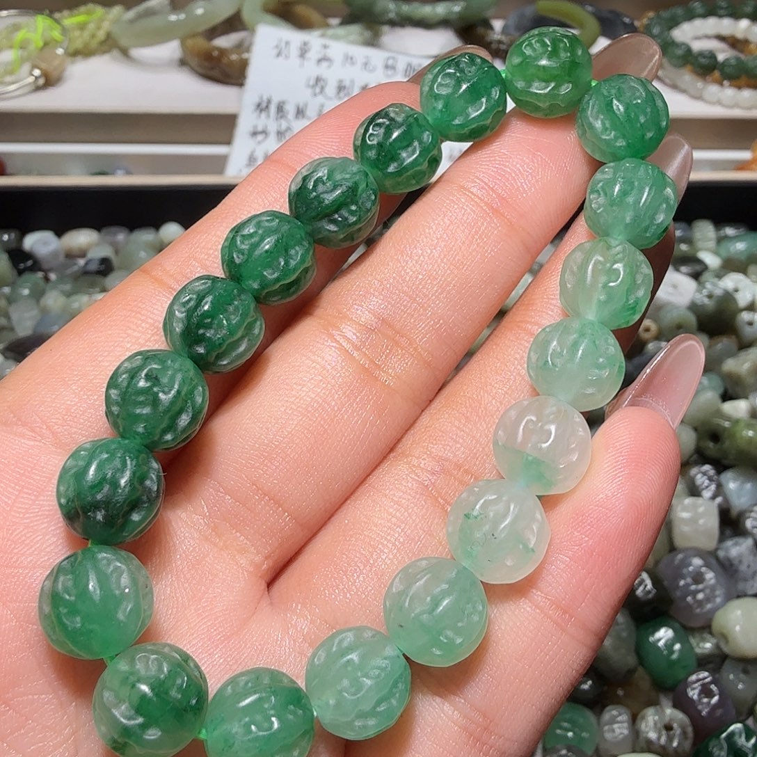 l***姐和田玉未镶嵌珠宝奇石