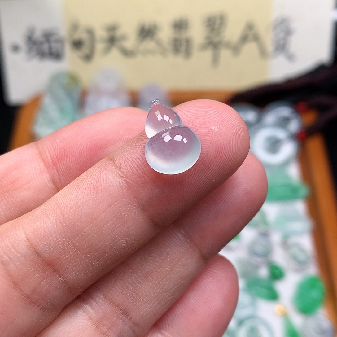 翡翠裸石缅甸天然A货翡翠冰种葫芦