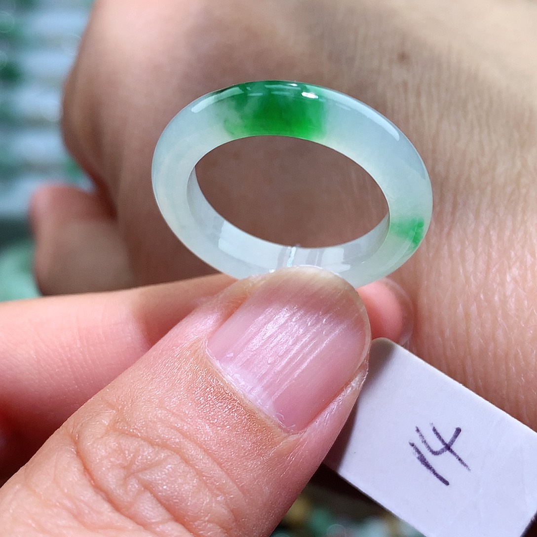 翡翠戒指未镶嵌14号