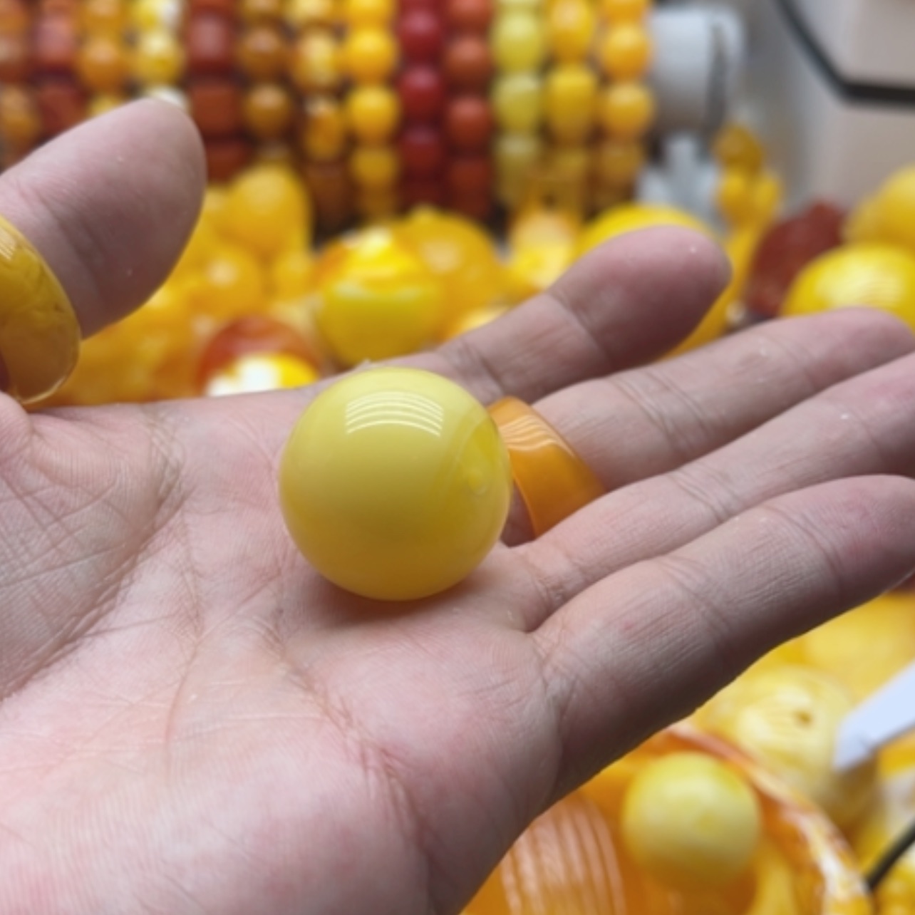 【闪购商品】树脂制品晨**梦蜜蜡单珠