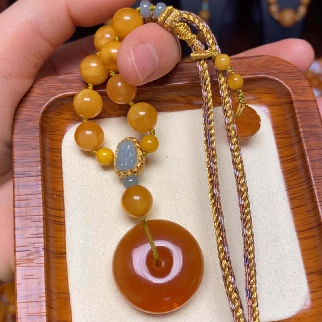 【闪购商品】蜜蜡颈饰未镶嵌项链