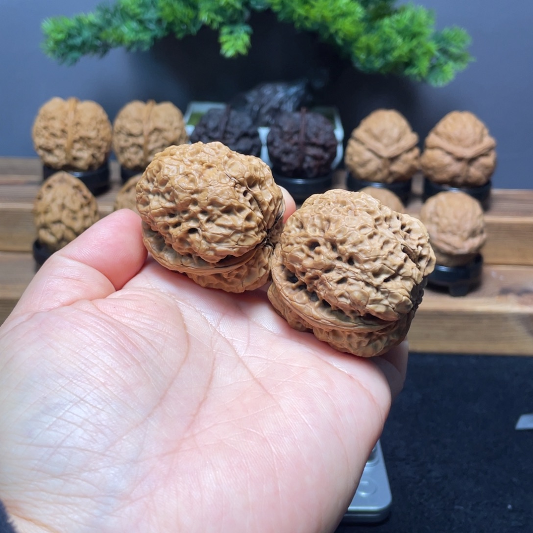 吊坠文玩核桃云南铁核桃16