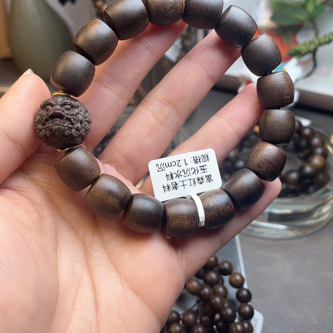 沉香手串s***e基地质检 一物一检