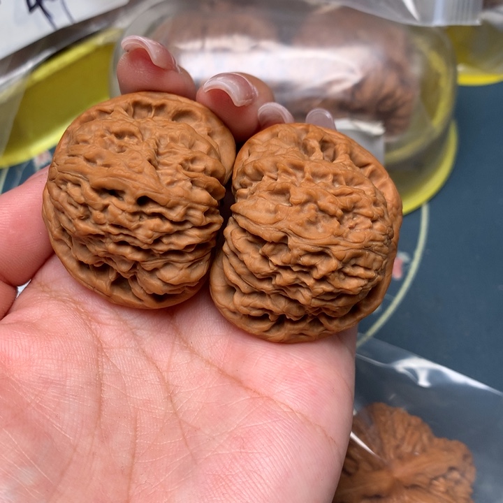 文玩核桃把件42-17143-8