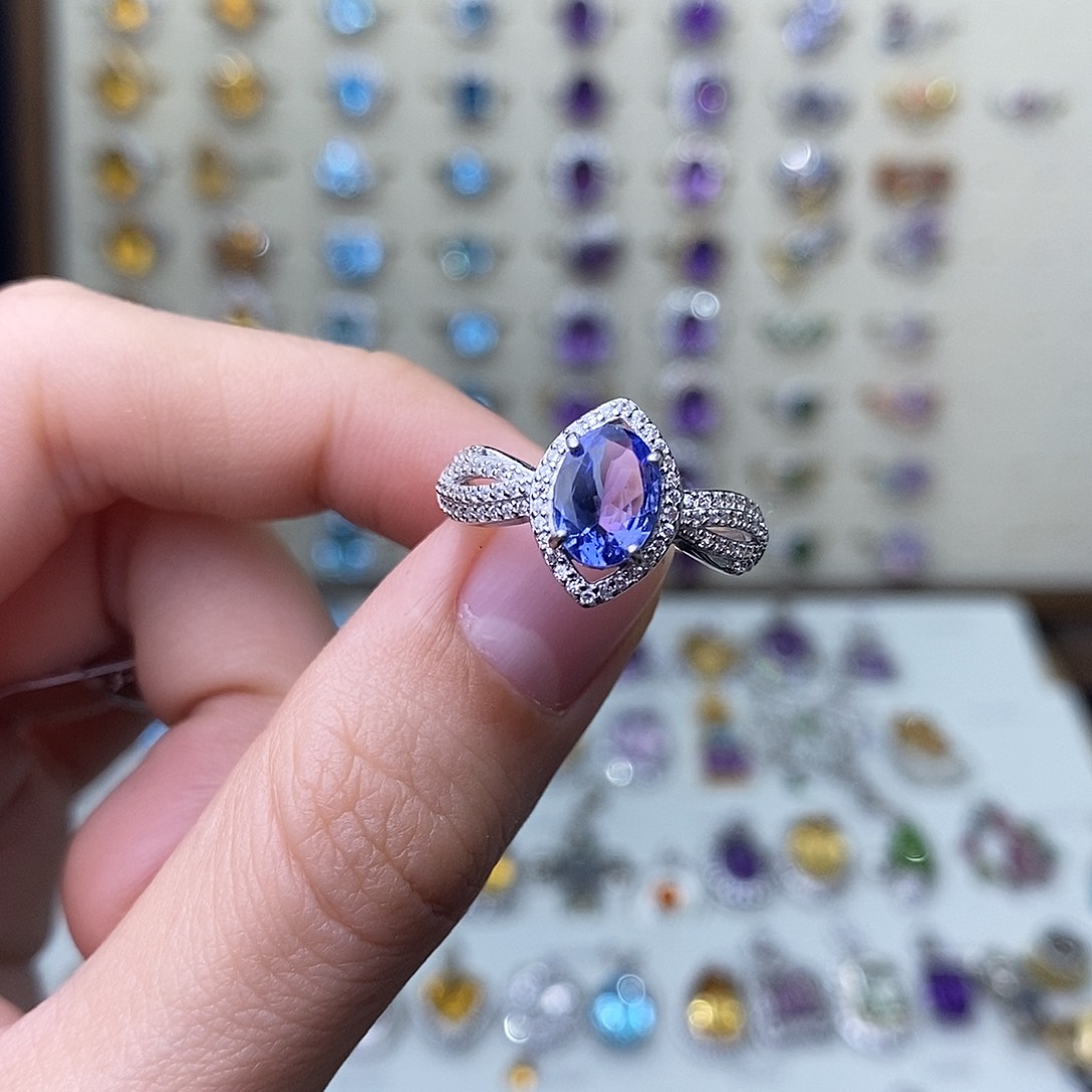 坦桑石戒指银S925镶嵌i****t（一物一证）