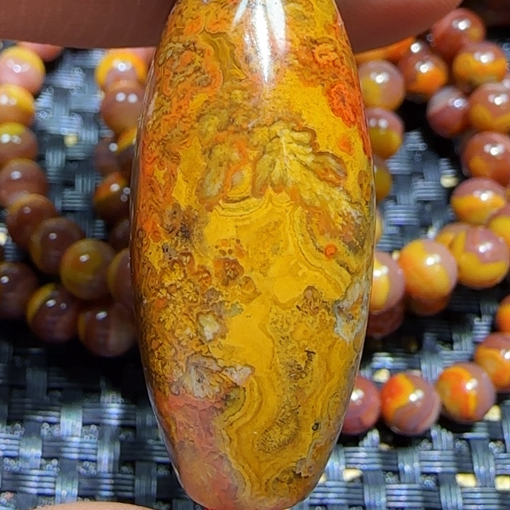 越***好玛瑙/玉髓未镶嵌吊坠