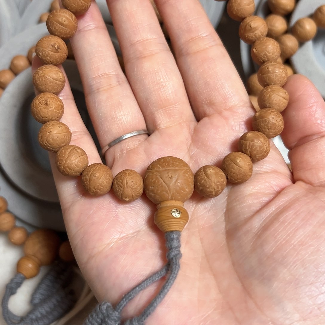 凤眼菩提手串摄***易11凤眼菩提子