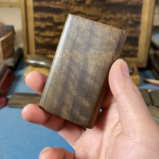 【闪购商品】环**儿金丝楠阴沉木无事牌