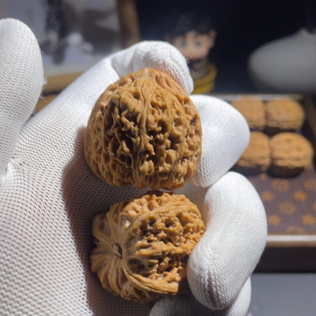 文玩核桃吊坠X**x核桃