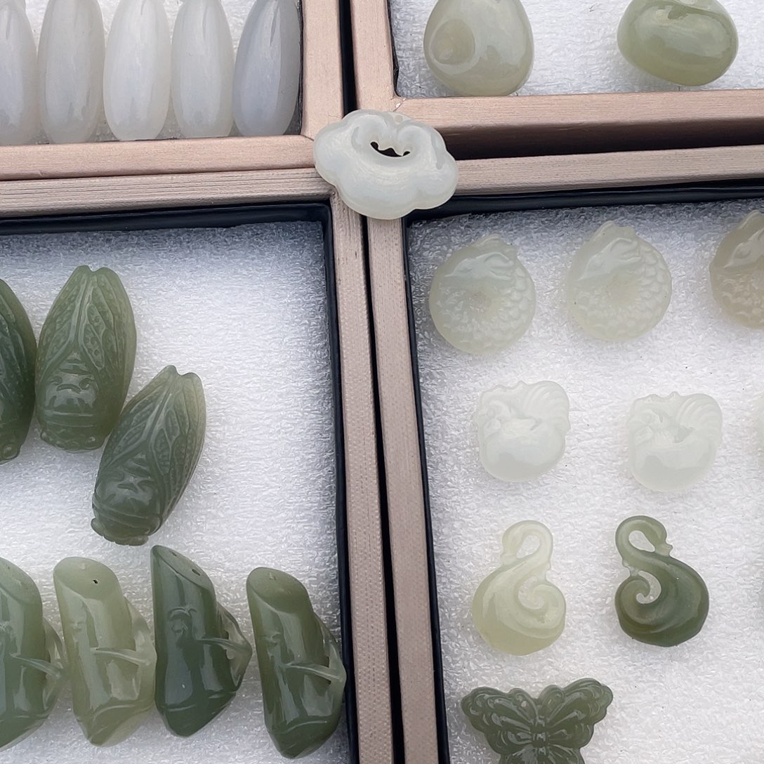 和田玉（糖玉）未镶嵌颈饰