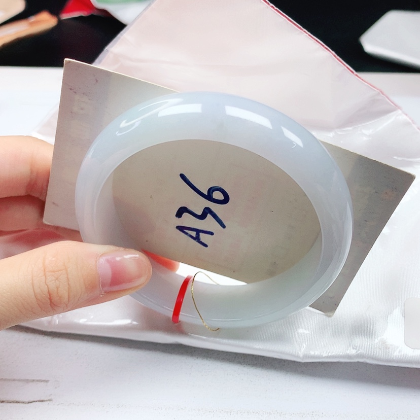 【闪购商品】翡翠手镯未镶嵌缅甸天然a货手镯58