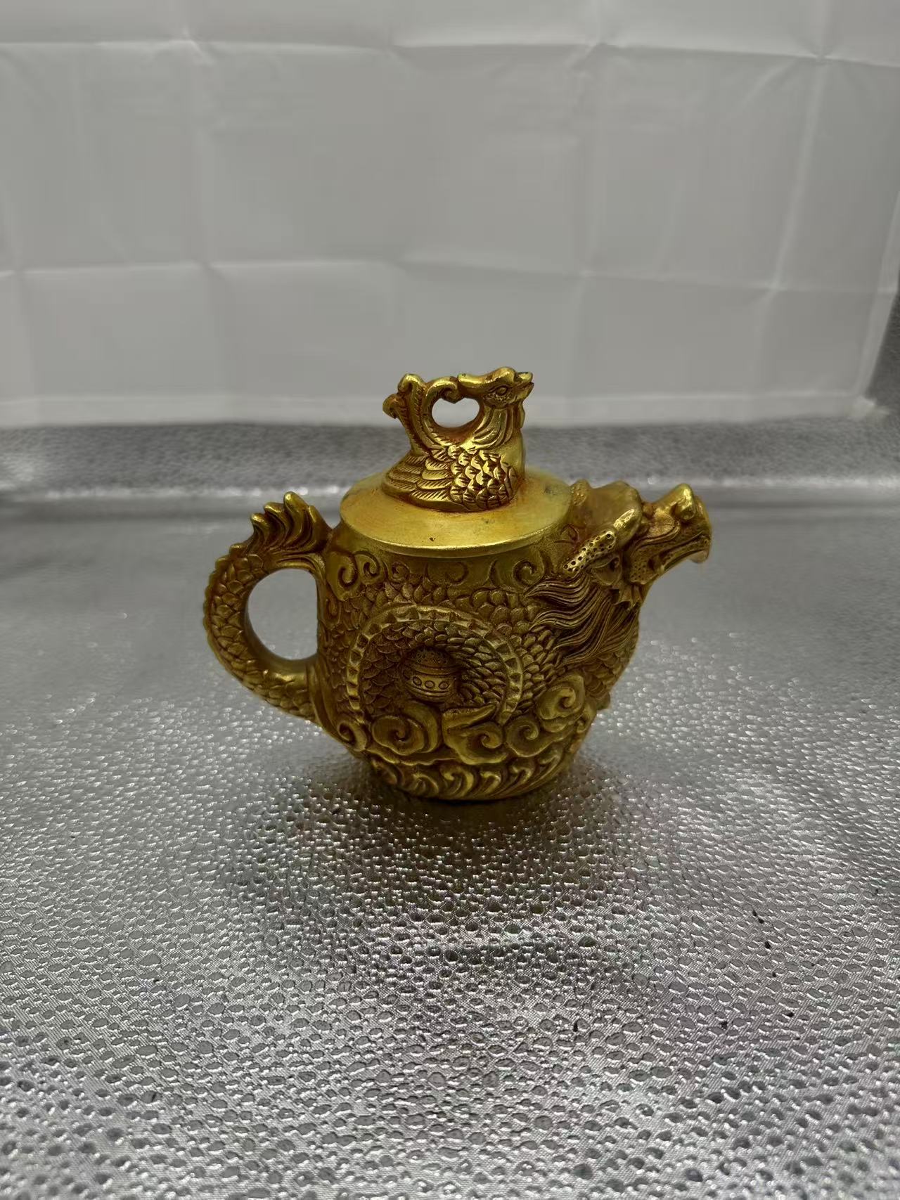 JY143/AW 堆雕壶/摆件