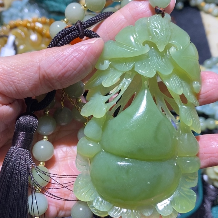 岫玉岫玉吊坠未镶嵌