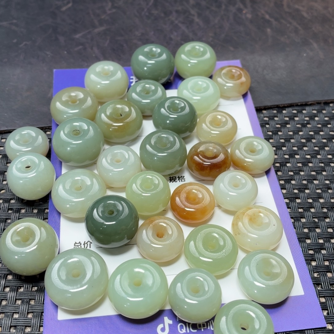 和田玉未镶嵌颈饰多样性发货拍一发一