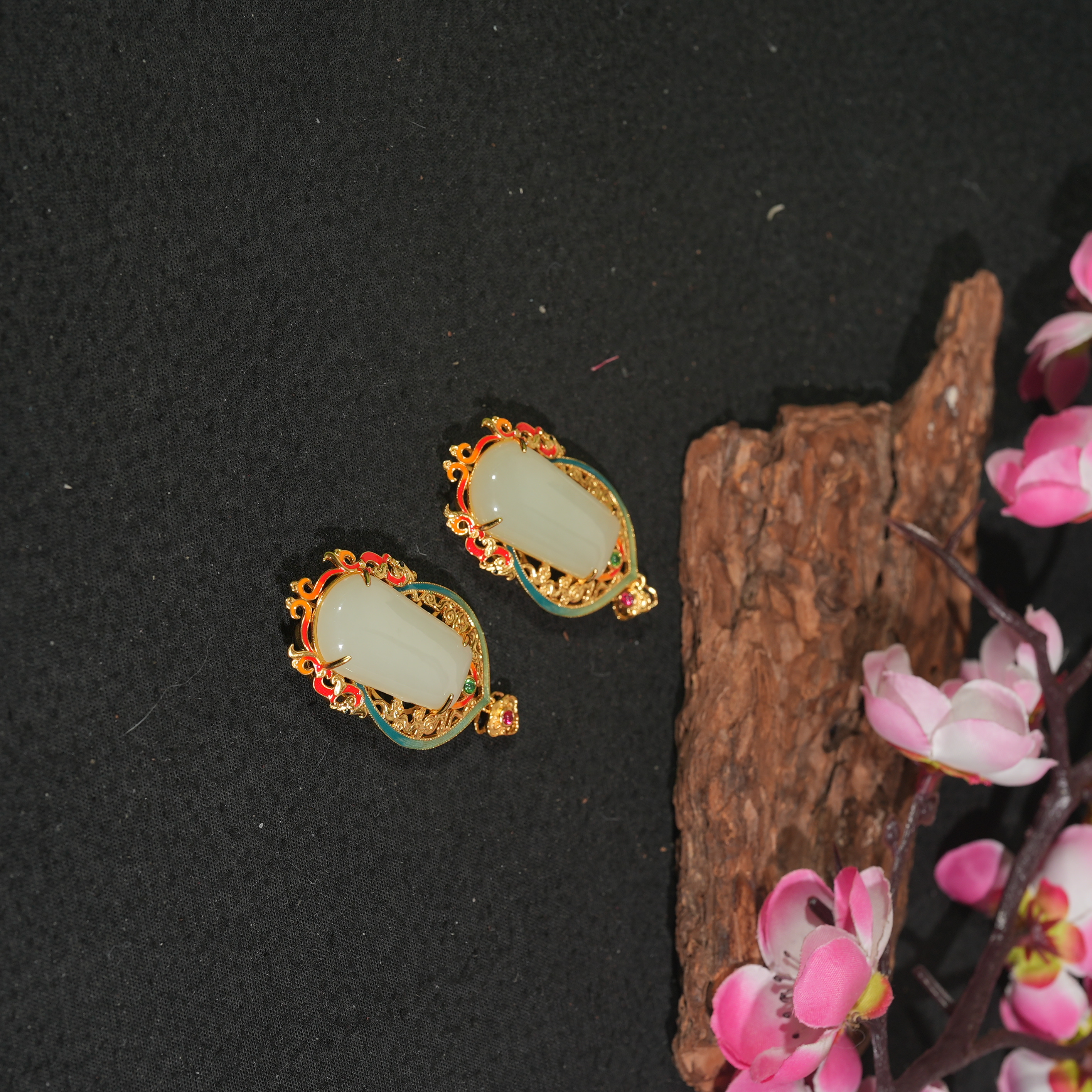 11.28香港王老板-和田玉吊坠多样性发一2s546