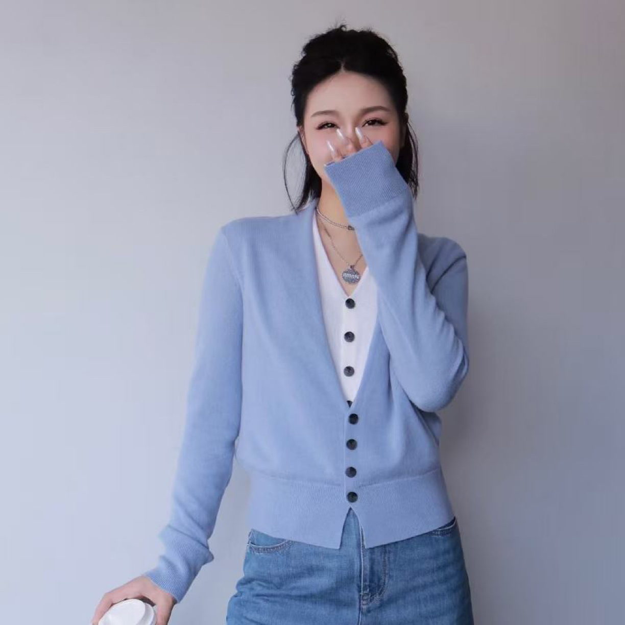 【北京阿玛施】548006秋季慵懒时尚百搭假两件V领长袖羊毛针织开衫
