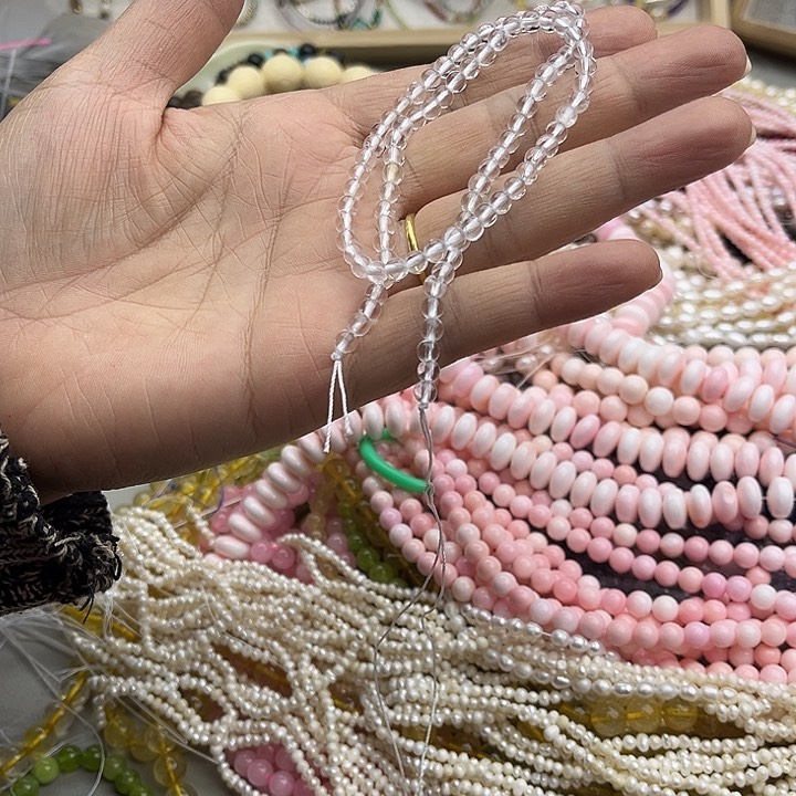 玛瑙/玉髓珠宝半成品未镶嵌一条4mm白水晶